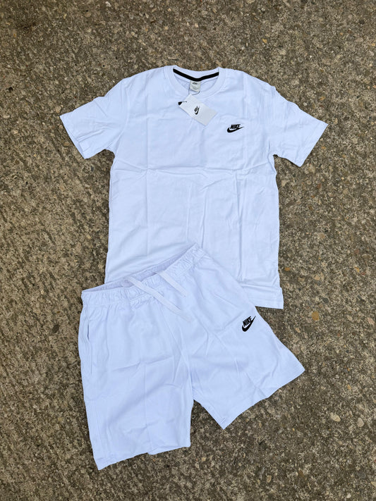 CONJUNTO VERANO NIKE WHITE