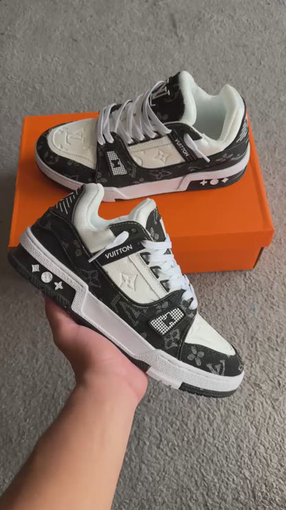 LOUIS VUITTON TRAINER BLACK&WHITE⚫️⚪️