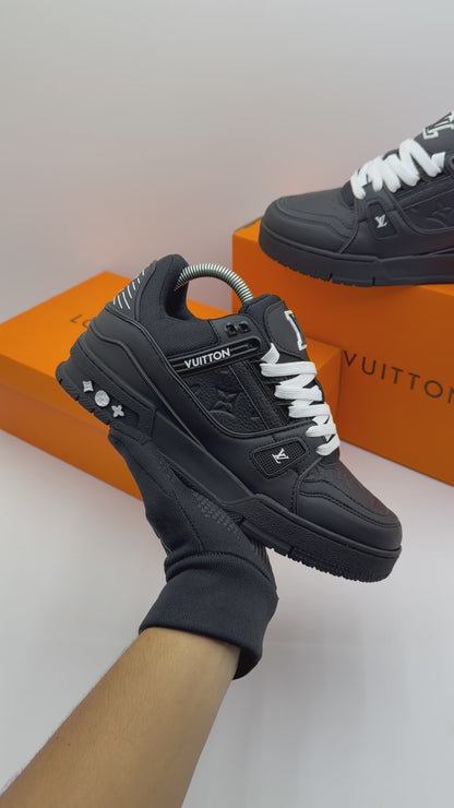 LV TRAINER BLACK⚫️