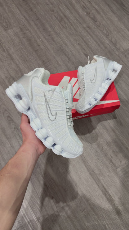 “NIKE SHOX TL ALL WHITE⚪️”